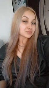 adrelaxinaのMeの枚の写真