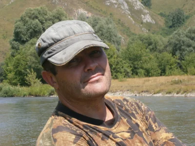 youth de Nilola6  5 Imagens