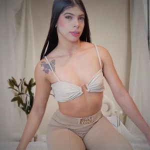 Ambersfoxxの👸🏻の 4枚の写真