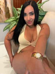 arielah_'s XXX Nude Photo 1