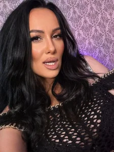 AnnaAnn_Milf just me Pic