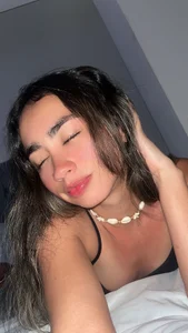 Alana_Pherson Public Pic 6