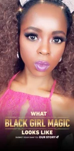 SimoneSavage Lips Pic 3