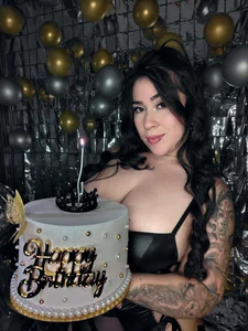 sarawolffMY BIRTHDAY 🎂🫶🏼图片 5