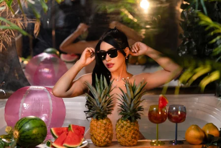 🍉🍑Tropical Temptation🍓🍍 de Susan_wall  7 photos