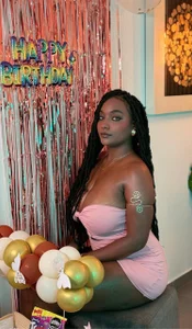 Coral_Lise HAPPY BIRTHDAY TO ME Pic 8