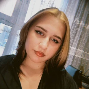 SandraHolland Public Pic 2