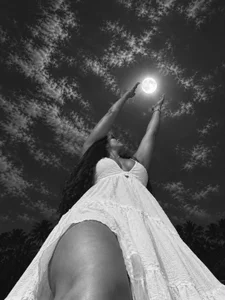 Nathy_01 Our moon Poză 4