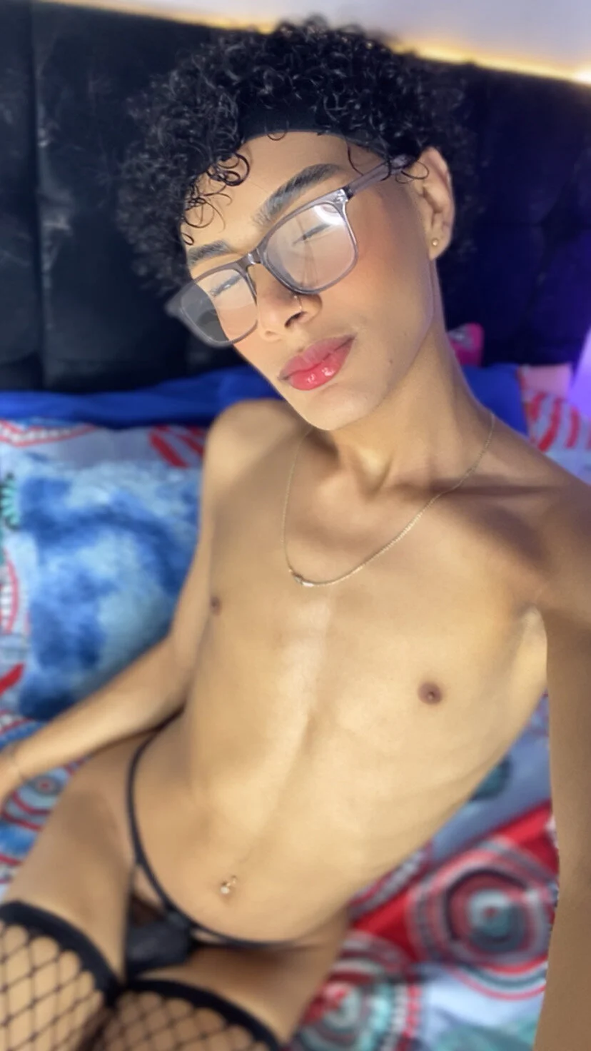 HotboyLyan immagine di tendenza 8470