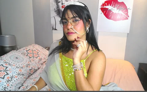 lakshmiraniiiのsexy for youの 4枚の写真