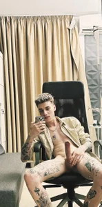 davesinner My cock soft/hard Foto 4