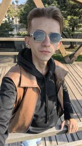 smallgiant27 Public Foto 6