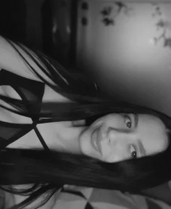 Public de SelinLi  4 photos