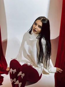 Eva-Devil's photo