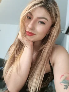 NatyLeonee Sweet and strong goddess😍 Pic 5