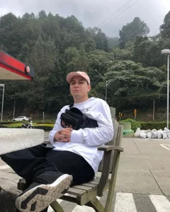 Skynnyn Outside Kuva 4