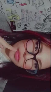 Lexy_Vampyre Come and play with my slim body and small tits Foto