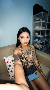 ava_gonz Babygirl Foto 2