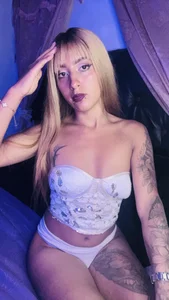 Nicol-Lara 🫣 slika