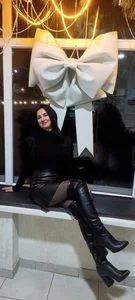 Sweaty20 Public Pic 3