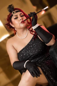 EmmaSmith2: Emma in the time 🕰️ ( 3 фото)