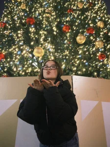 AlberthaEscue Inner Glow Pic 4