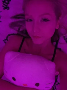 DriveThruDolls Public Pic 9