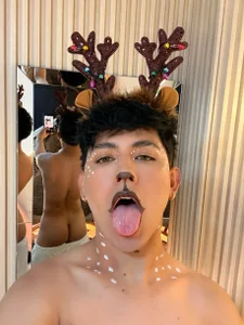 Thristan_Leones Reno 🦌 Immagine  5