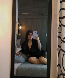 Abigail_Gray_ Public Εικόνα 4