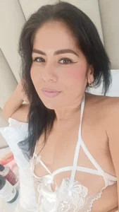 sharlotte_ms “Desire in My Eyes” 😈💦 Pic 2