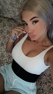 TiaraVeil Angel face 😇 Pic 2