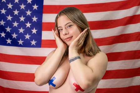 DanniAbbey Happy 4th of July! Pic 4