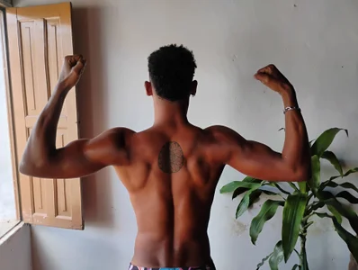 Public de pretin7  6 Imagens