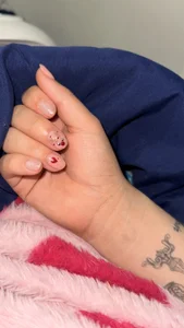 Eva_Macalliter uñas de las manos naturales Pic 6