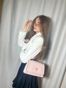 modest stella😊😊😊 od StellaLawless  snímek