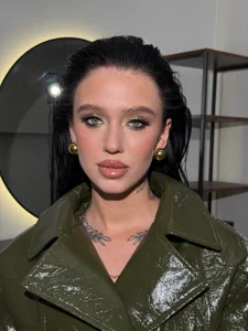 Quantum_heart Echoes of Light Kuva