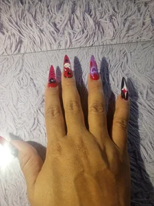 Kyara_Queen Nails Pic 6