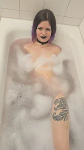 ViGothFoxBath time Bild 3