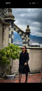 emma_brooks1 Basta guardare quella donna elegante ❤️ รูป  2