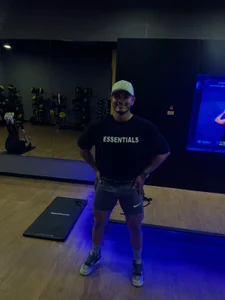 magnusclark In the gymnacio Pic