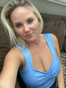 Natural_DDD Public Pic 4