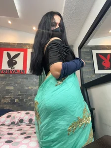 dayadubey_ 💚💚💚 Bilde 3