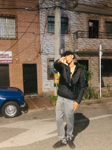 Sex_Boy_33_ Public Pic