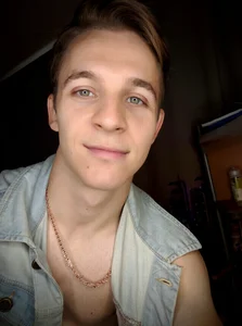 Public od S3Xyes  5 snímek