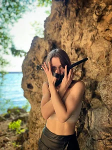 PetraHambelton phoshoot her Pic 3