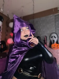 Fantasies_Slave Cosplay Raven Foto 6