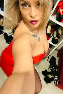 ZoeMesmerize for MY BOO🫦 black pantyhose Red Leather and high heels red soles Pic 2