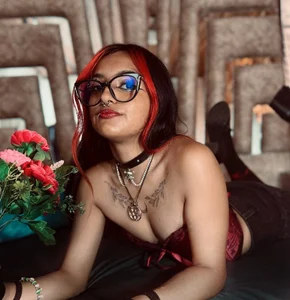 carolinerue 🌹𖹭 Bilde 4