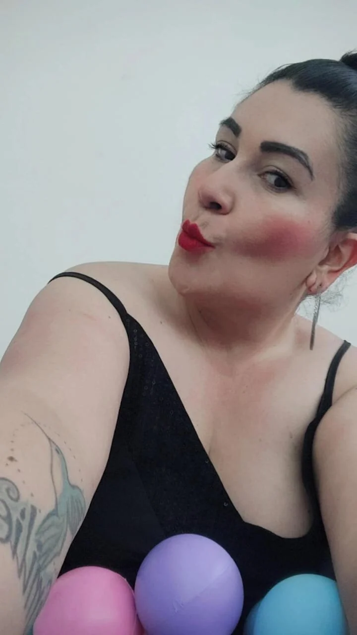 Трендове зображення  8405 AriannaAdames