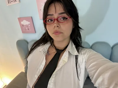 Just a sexy secretary for you od curvy_rousi  snímek